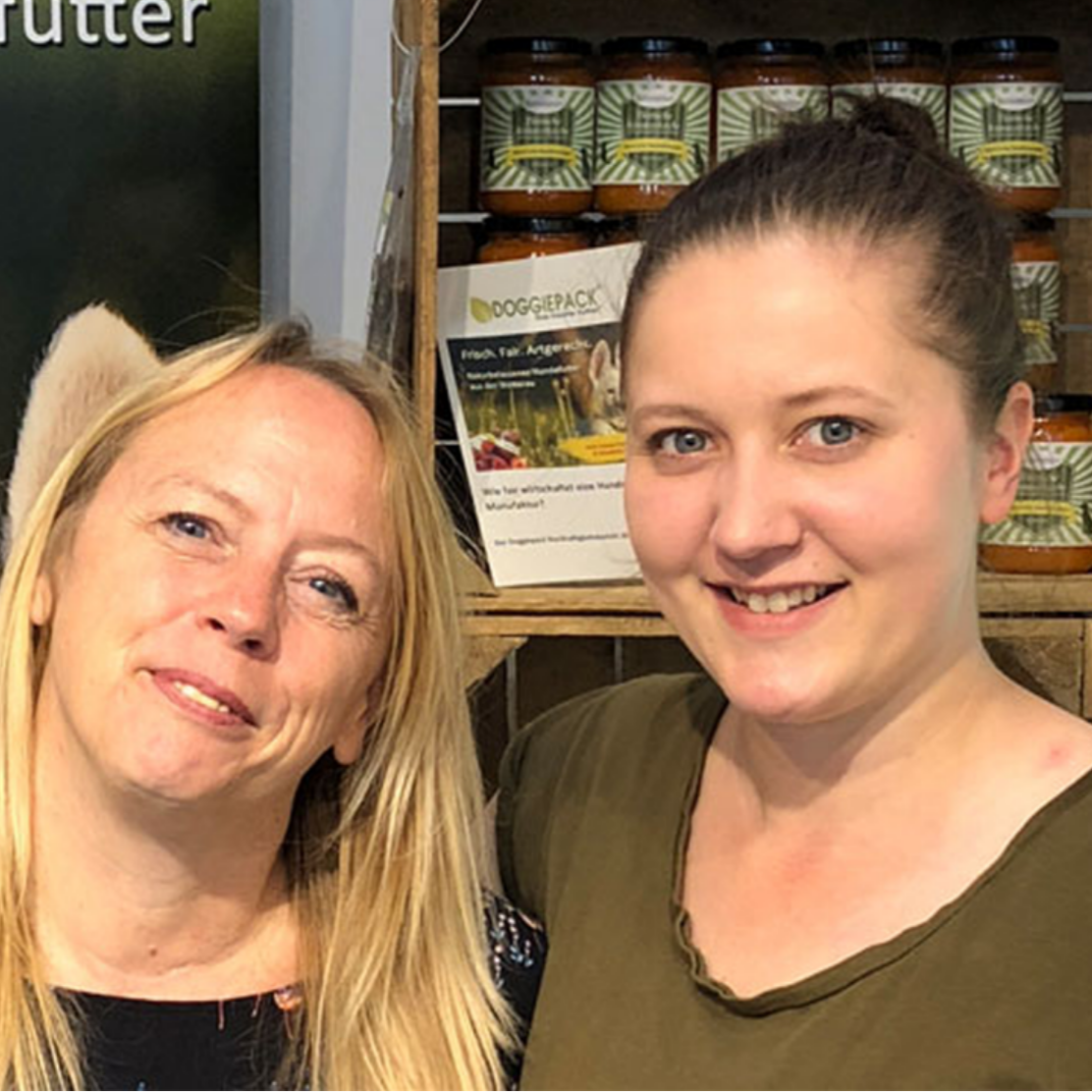 die gründerinnen von doggiepack